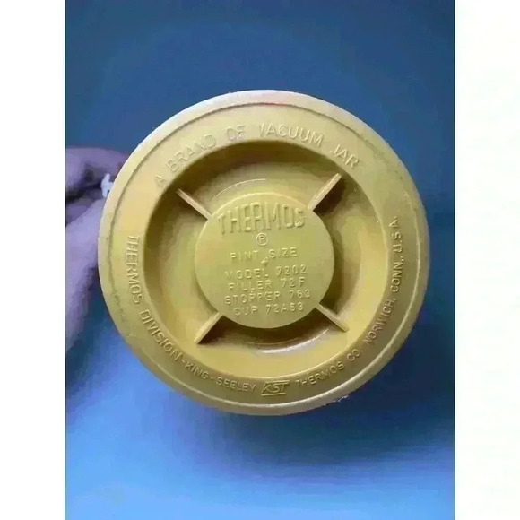 Vintage Thermos Pint Bottle Model 7202 Soup Travel Mustard Yellow No Top Lid - Picture 10 of 14